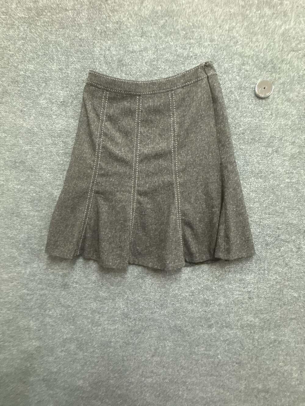 White House Black Market Gray Tweed Paneled Flare Skirt Size 2